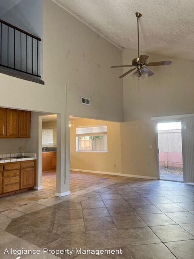 Primary Photo - 3 br, 2.5 bath House - 8149 Glen Alta Way