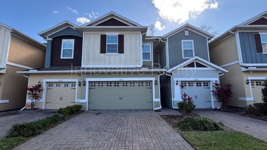 Building Photo - 6910 Tussilago Way