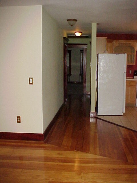 Foto del edificio - 950 Elm St