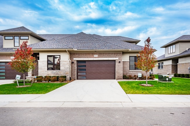 Building Photo - 7488 Gramercy Cir