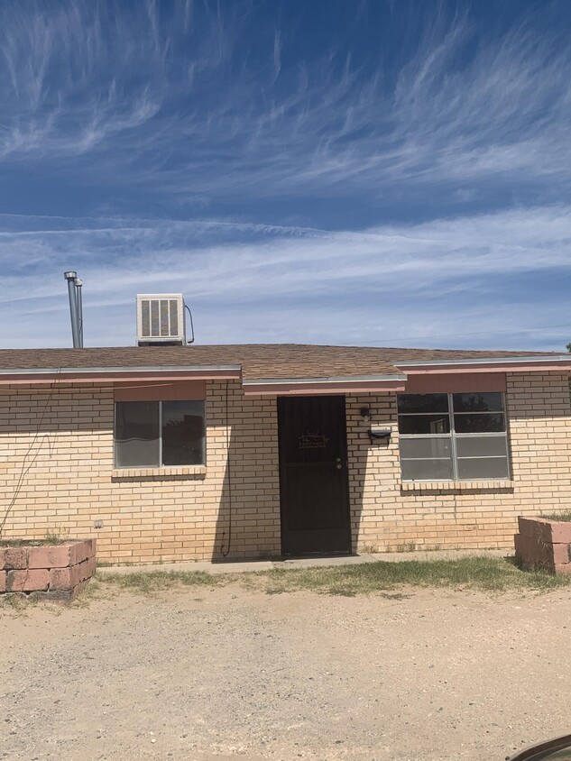 703 Hilton Ave, El Paso, TX 79907 - House Rental in El Paso, TX ...