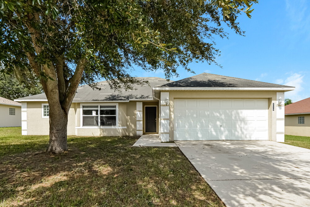 Foto principal - 219 Southern Breeze Dr