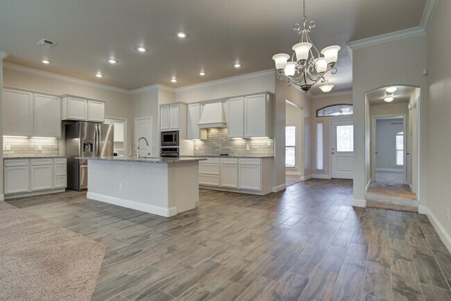 Foto del edificio - 8806 Rochester Ave