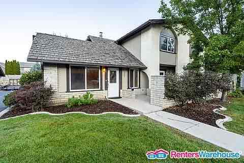 Primary Photo - 3485 Brookside Dr