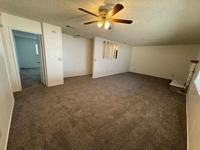 Foto del edificio - Victorville Home