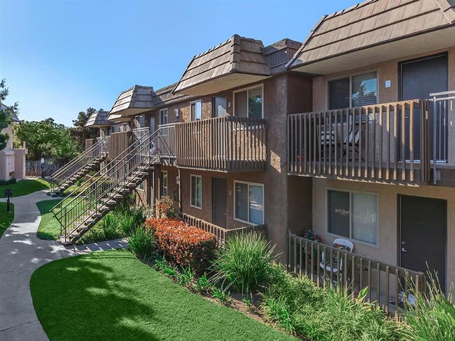 Building Photo - The Bluffs at Carlsbad