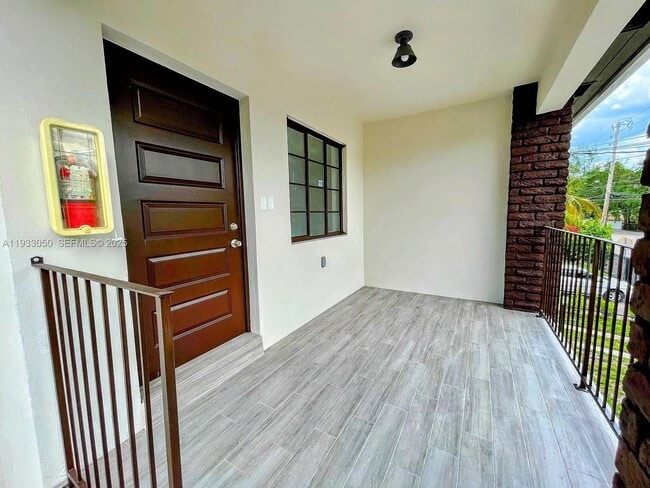 Building Photo - 455 NE 62nd St