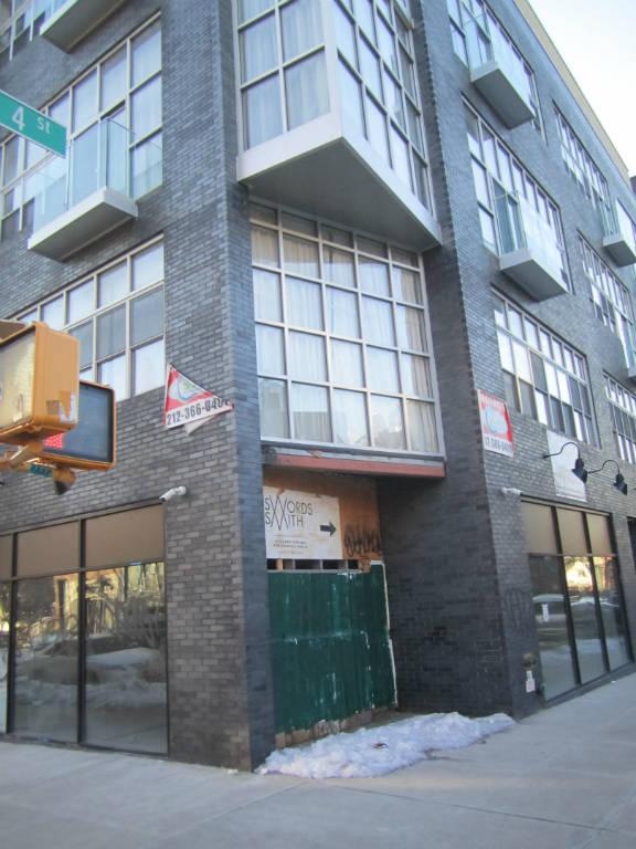 Building Photo - 120 S 4th St