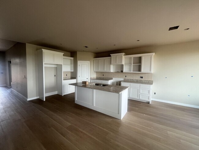 Building Photo - 8321 NW 163rd Ter