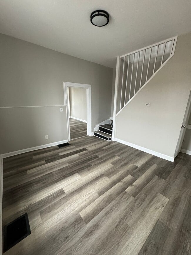 Building Photo - 42-44 Potomac