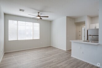 2BR, 2BA - 793 SF - Haven at Midtown