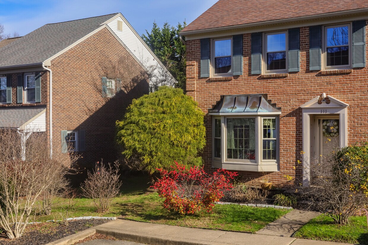 111 Wooden Carriage Dr, Hockessin, DE 19707 Townhome Rentals in