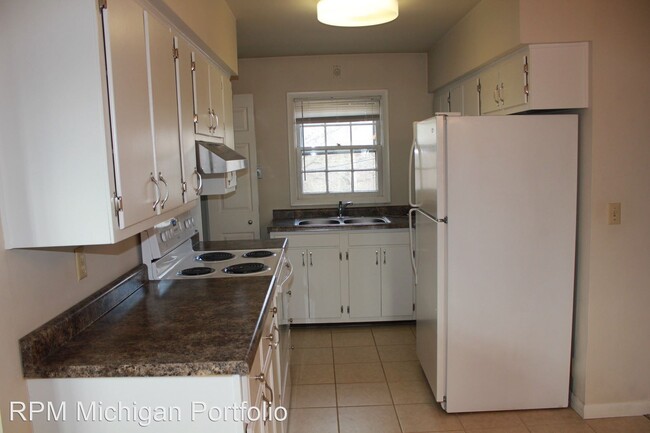 Building Photo - 2811 Clanton Ln
