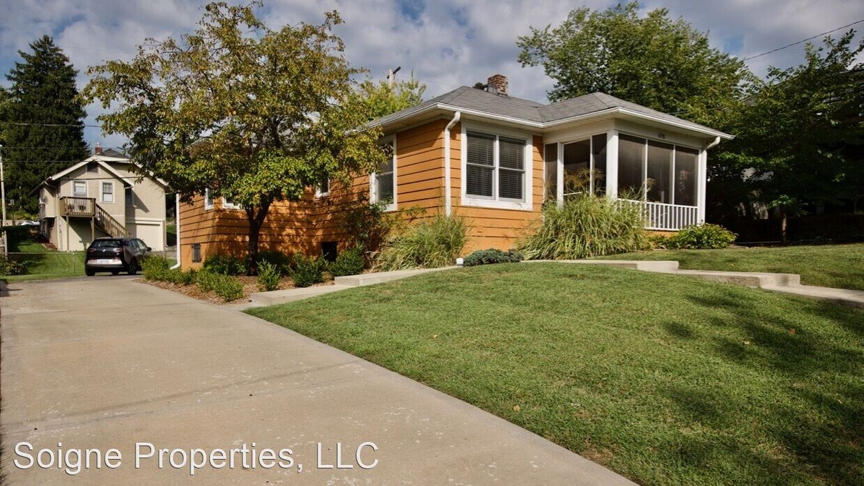 2 br, 2 bath House 4708 Holly Street House for Rent in Kansas City