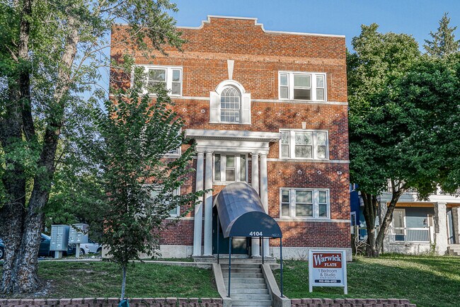 Foto del edificio - 4104 Warwick Blvd