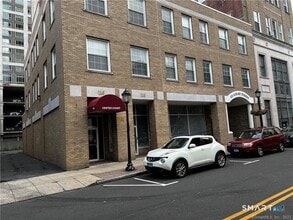 Building Photo - 124 Court St