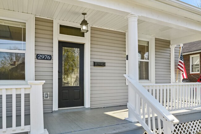 Foto del edificio - 2976 Kincaid Ave