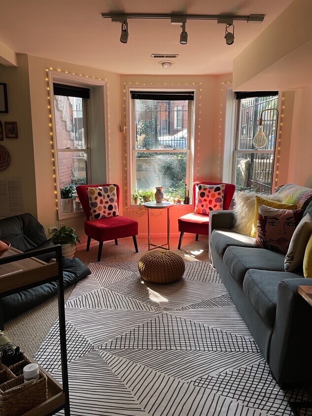 Foto principal - 2036 W Shakespeare Ave