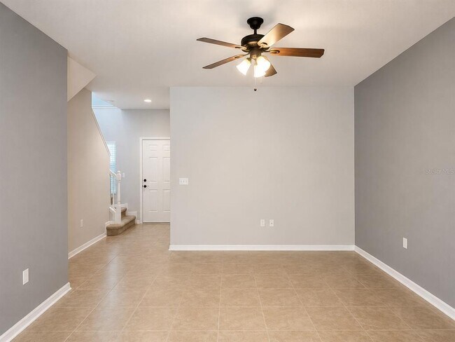 Foto del edificio - 5602 Rutherford Pl