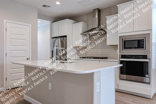 Foto del edificio - 8845 S 165th Ave