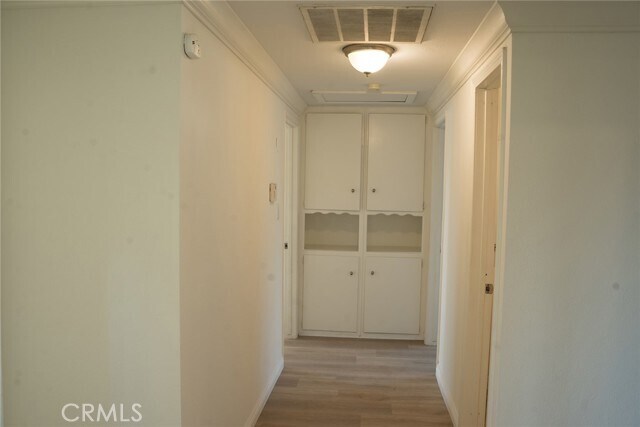 Foto del edificio - 9859 Salina St