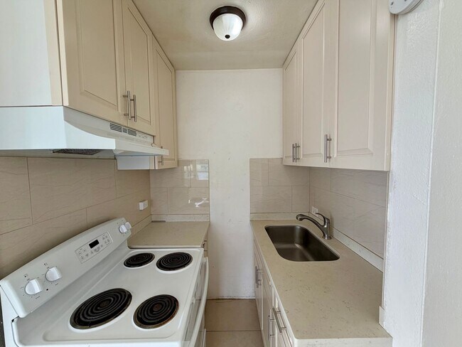 Foto del edificio - 444 Pau Street #H