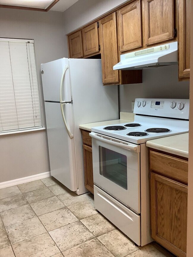 Building Photo - Spacious 1BDRM Altamonte Springs Condo