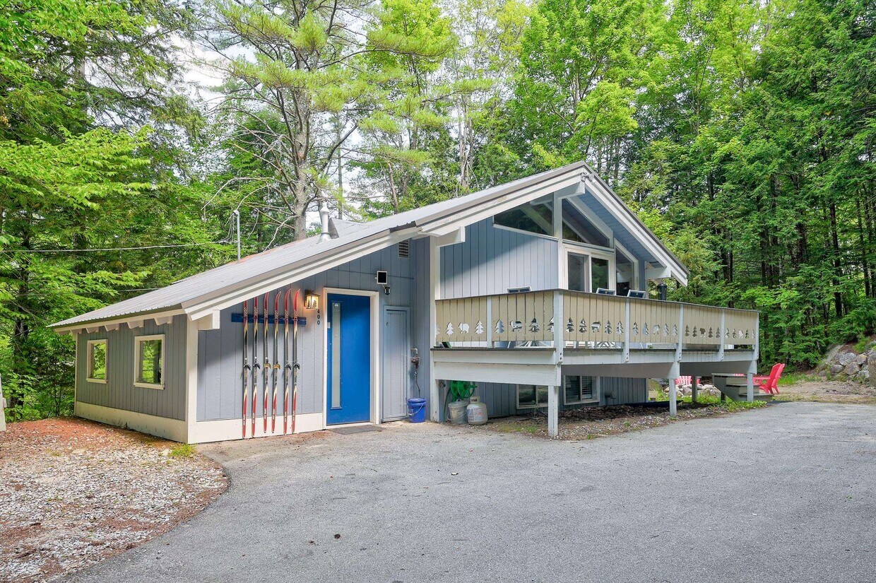 Foto principal - 400 Rolling Ridge Rd