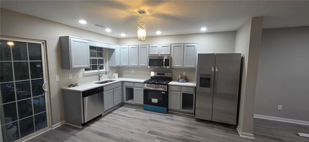 Foto del edificio - 3009 Fields Dr