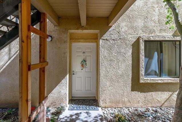 Building Photo - 3424 Vintage Dr