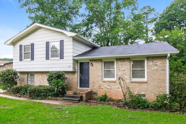 Building Photo - 6183 Fieldcrest Dr