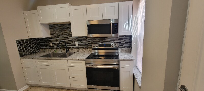 Foto principal - 3962 Evans Ave