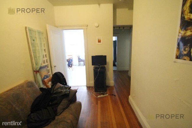 Building Photo - 120 Washington St