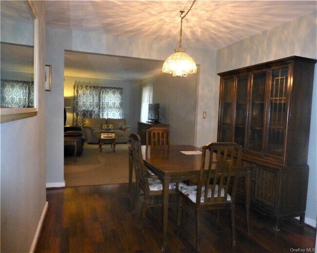 Foto del edificio - 50 White Oak St