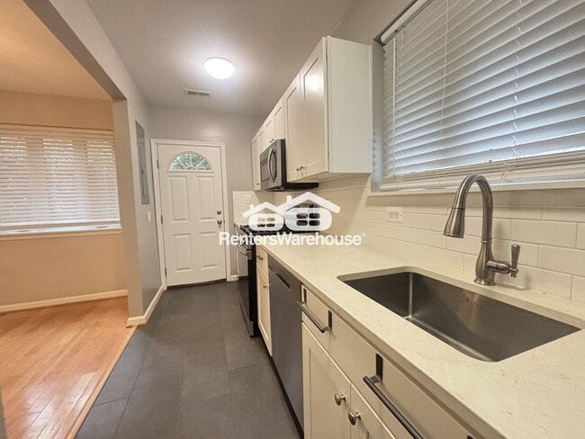 Building Photo - 7223 16th Ave