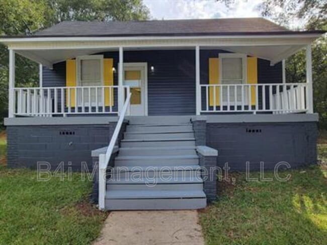 Foto del edificio - 905 Murphy Ave