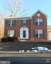 Building Photo - 10 Jolie Ct
