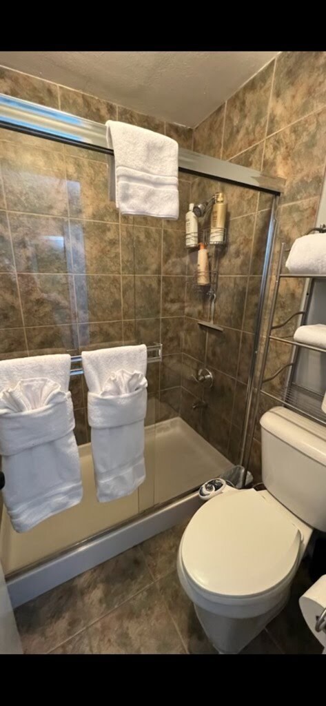 Bathroom - 9653 Spyglass Ave