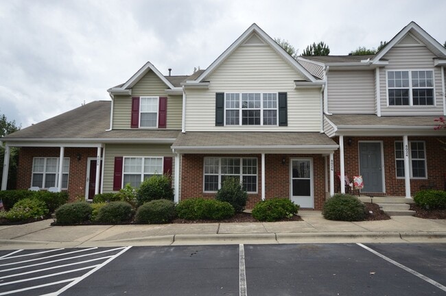 Building Photo - 8026 River Watch Ln