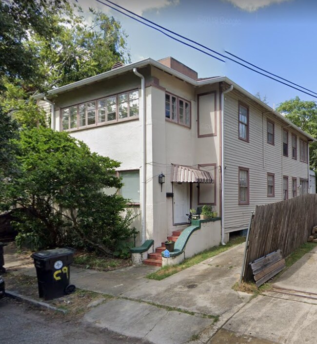 Building Photo - 3409 Coliseum St