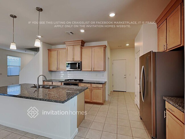 Foto del edificio - 14386 W Valentine St