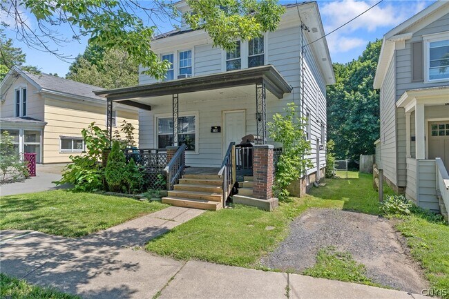 Building Photo - 180 W Seneca St