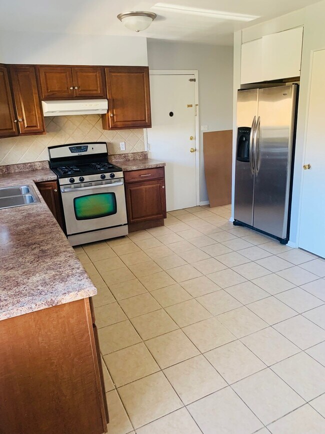 Foto del edificio - 5225 N Virginia Ave