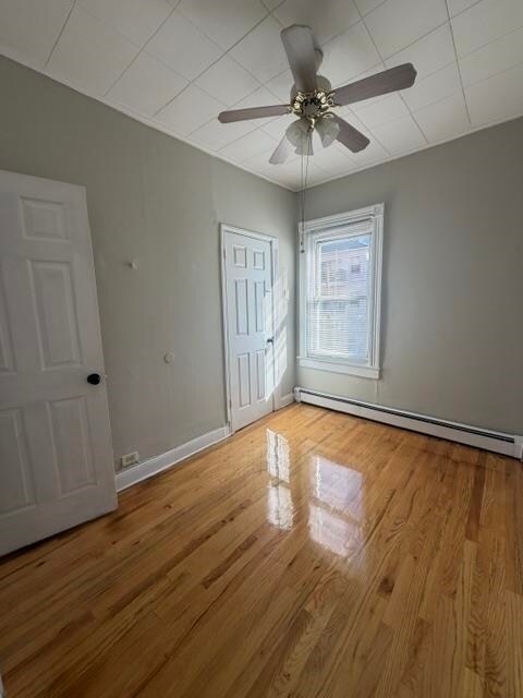 Foto del edificio - 212 Plainfield Ave