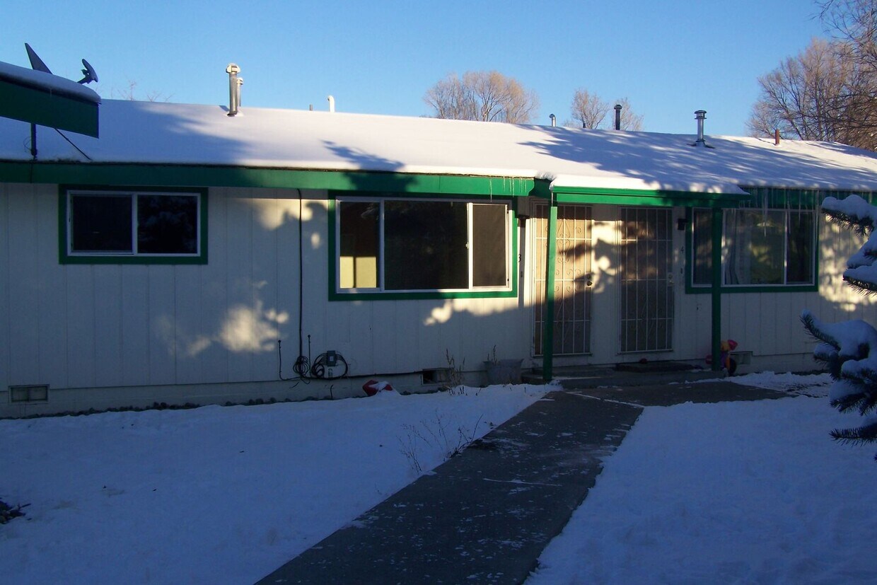Primary Photo - 1501 Arthur St