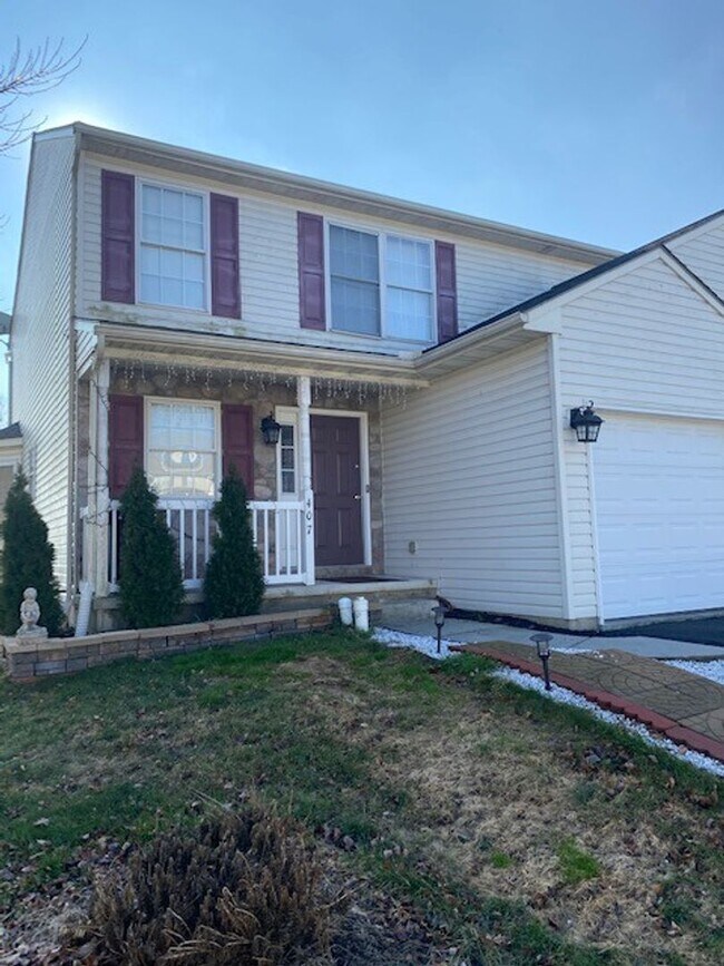 Building Photo - Great town home in Sterling Place