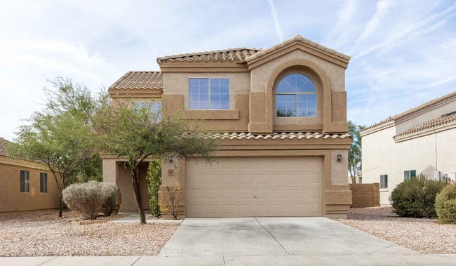 Building Photo - 2157 Sabino Ln