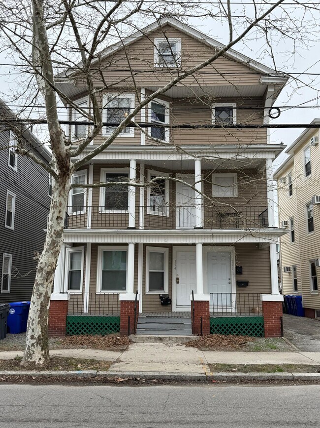 Building Photo - 154 Oakland Ave