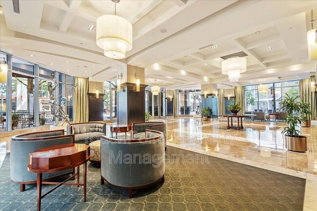 Foto del edificio - 230 S Tryon St