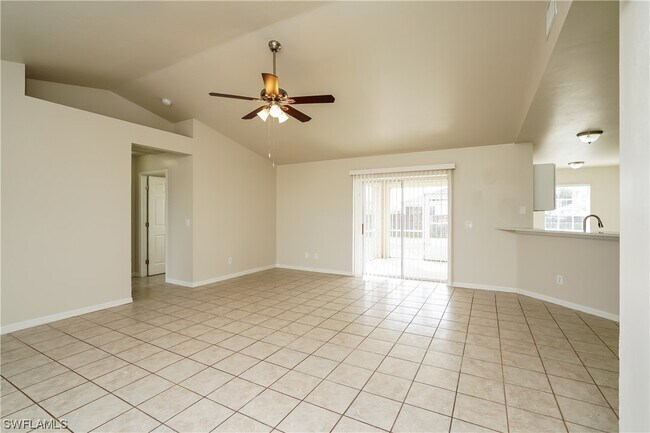 Foto del edificio - 1400 NW 2nd St